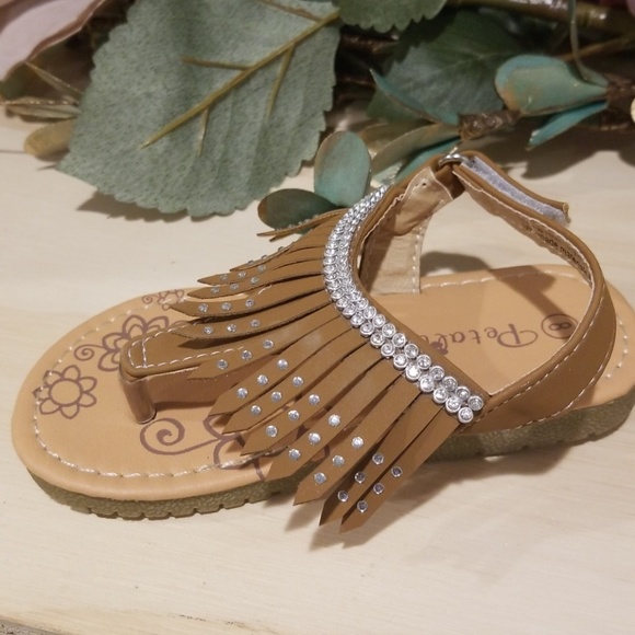 Sandals - Picture 2 of 6